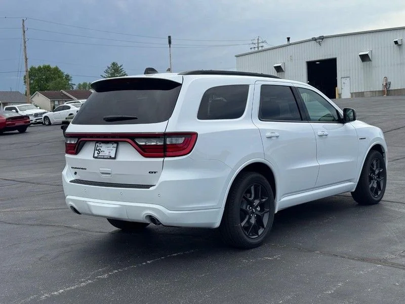New 2026 White Knuckle Clear-Coat Exterior Paint Dodge GT Plus HEMI V8 image 3