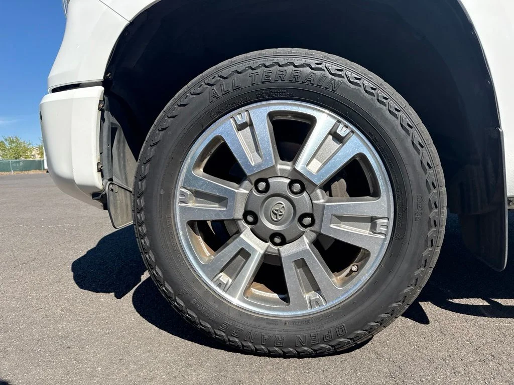 Used 2017 Super White Toyota Platinum image 25