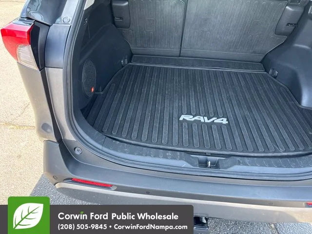 Used 2019 Gray Toyota Limited image 30