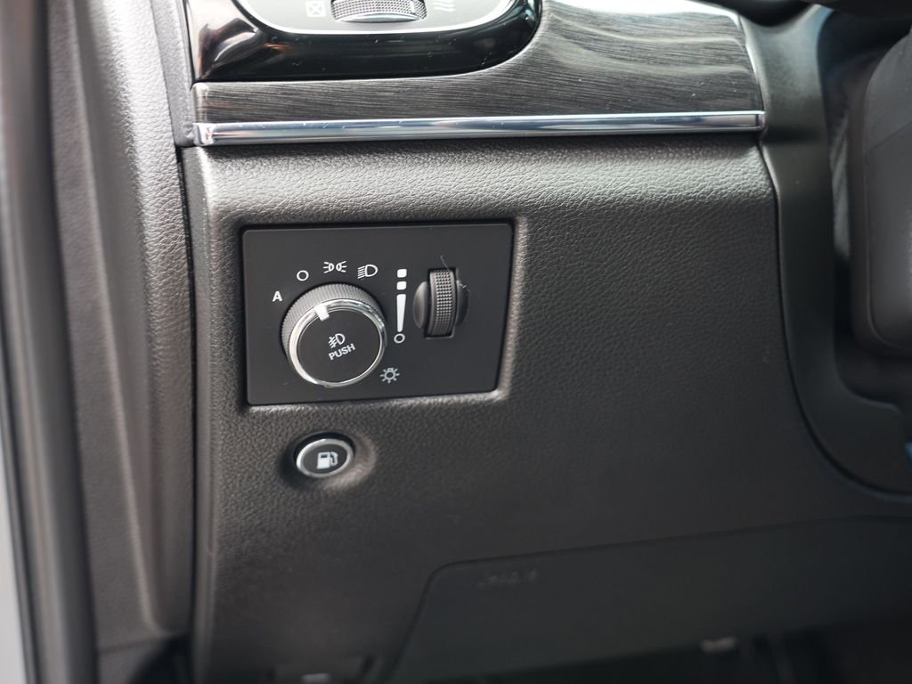 Used 2021 Gray Jeep Trailhawk image 17