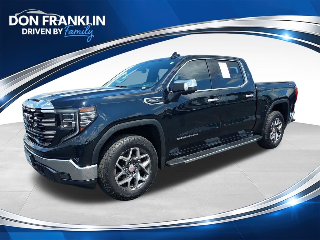 Used 2022 Black GMC SLT image 1