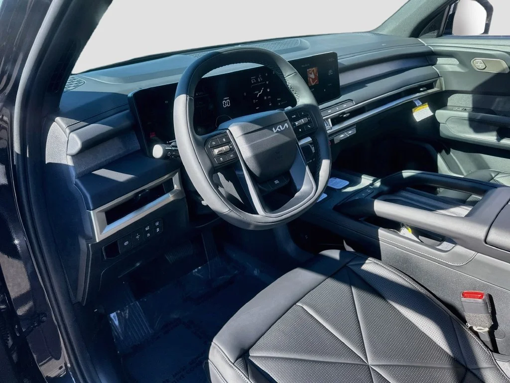 New 2027 Panthera Metal Kia EX image 9