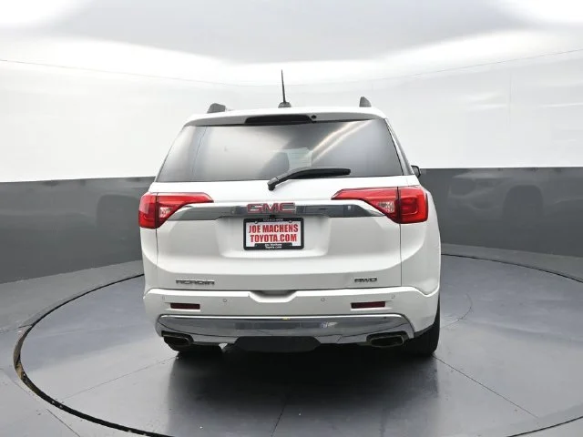 Used 2018 White GMC Denali image 7
