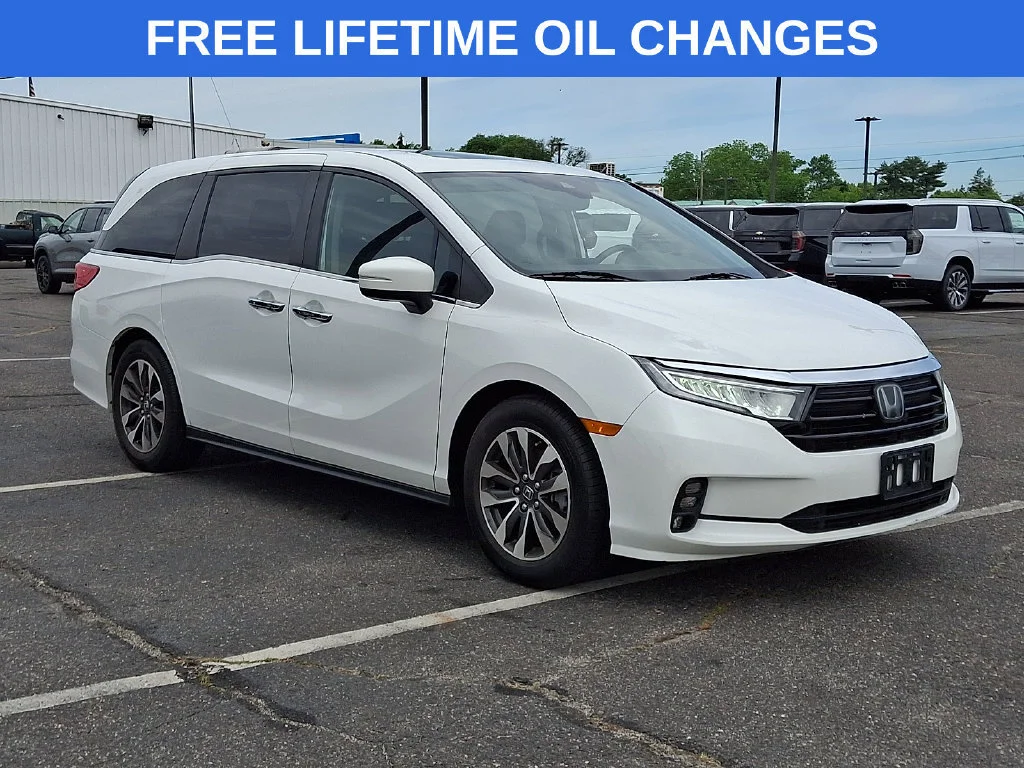 Used 2023 White Honda EX-L image 1