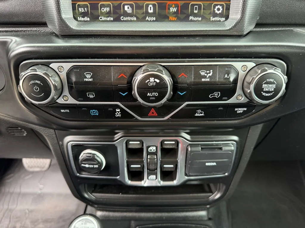 Used 2023 Silver Jeep Sahara 4xe image 23