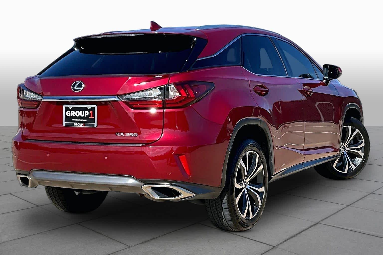 Used 2019 Matador Red Mica Lexus  image 13
