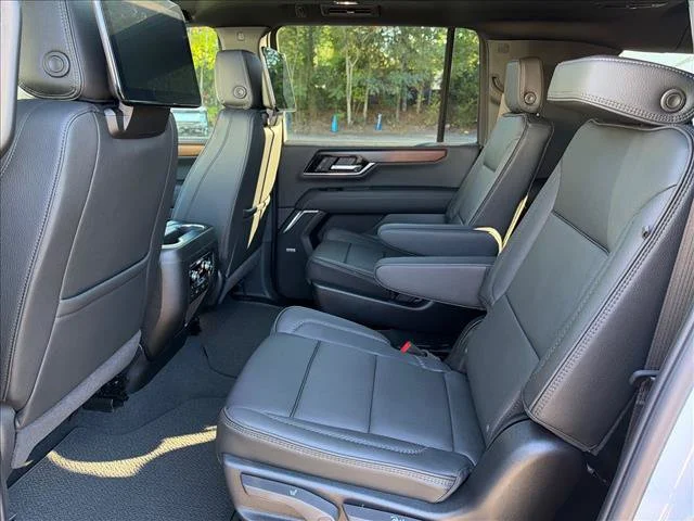 2026 GMC Yukon XL Denali - Photo 24