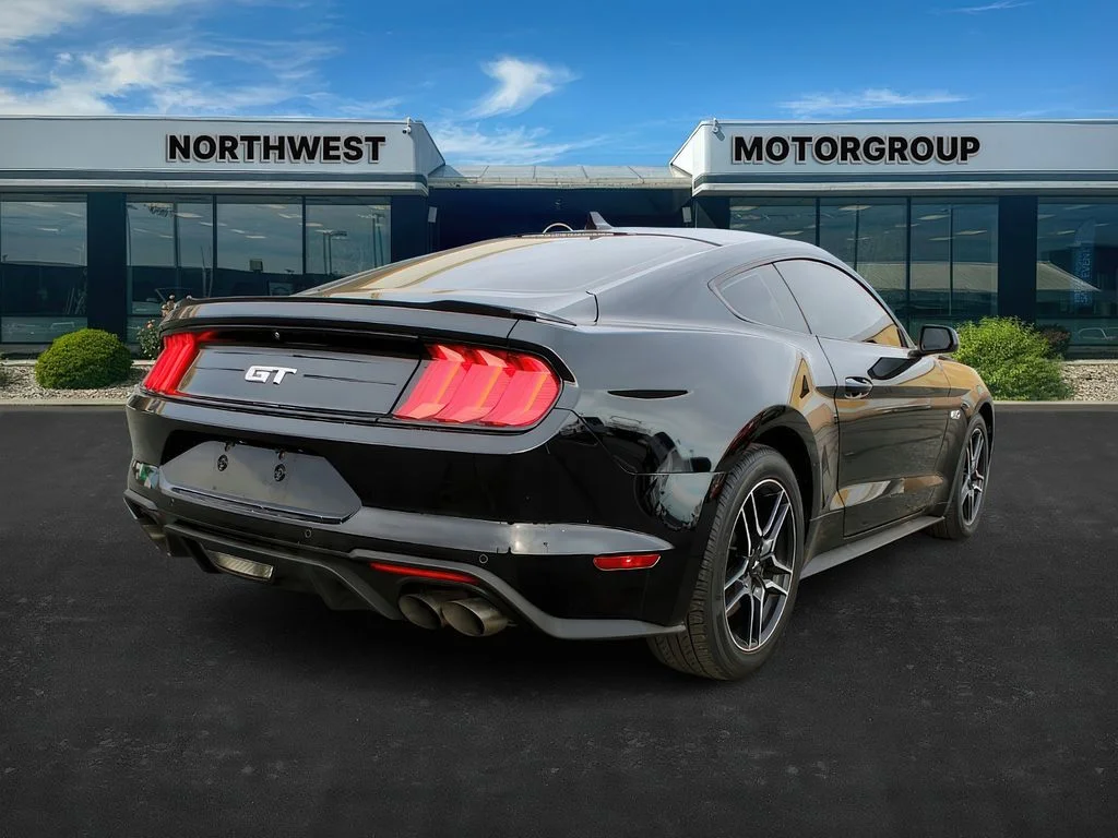 2022 Ford Mustang GT - Photo 7