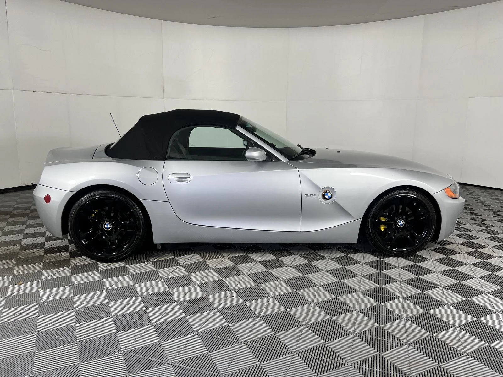 Used 2003 Gy BMW 3.0i image 18