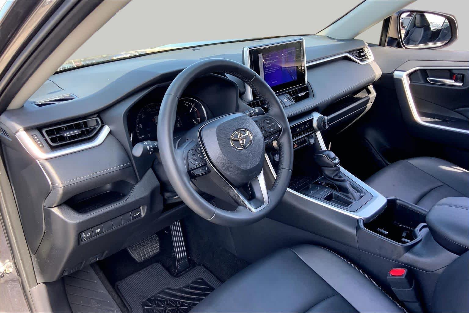 Used 2024 Magnetic Gray Metallic Toyota XLE Premium image 17