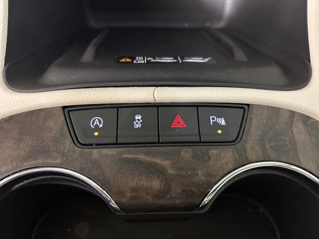 Used 2021 Cayenne Red GMC Denali image 31