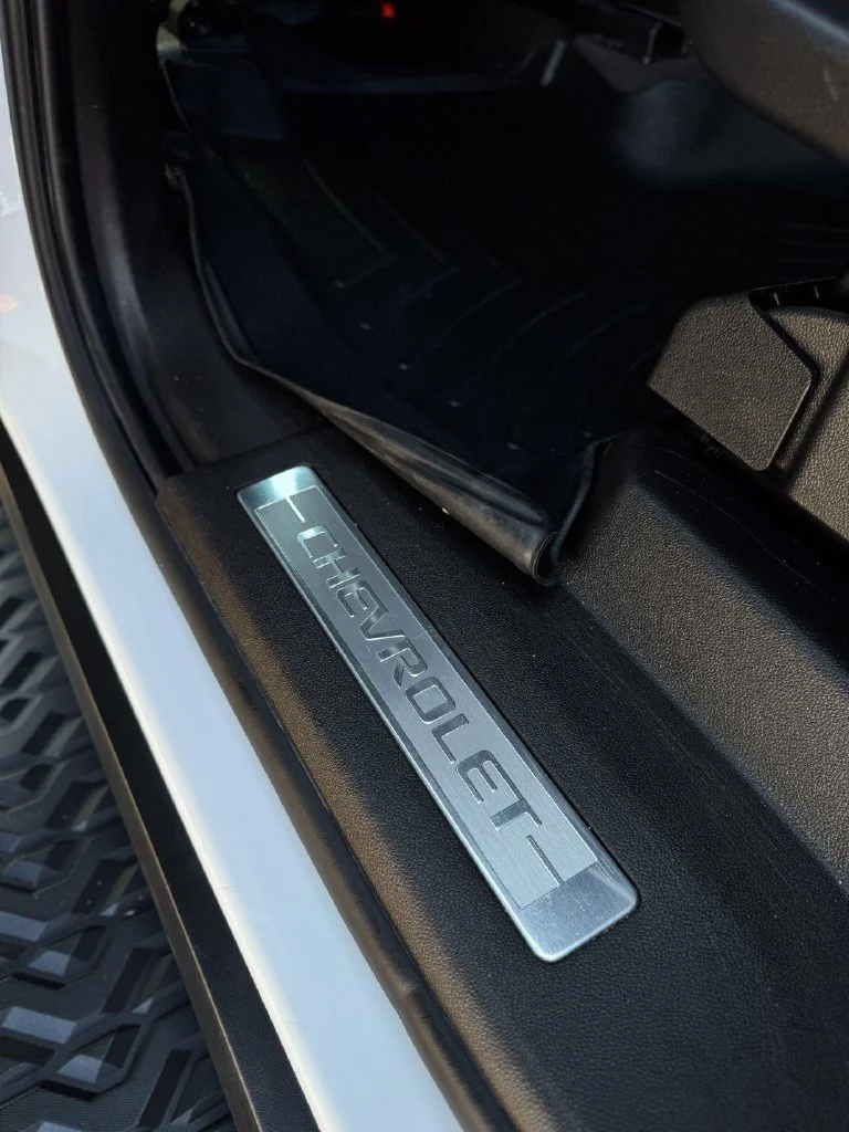 Used 2021 Summit White Chevrolet Z71 image 40