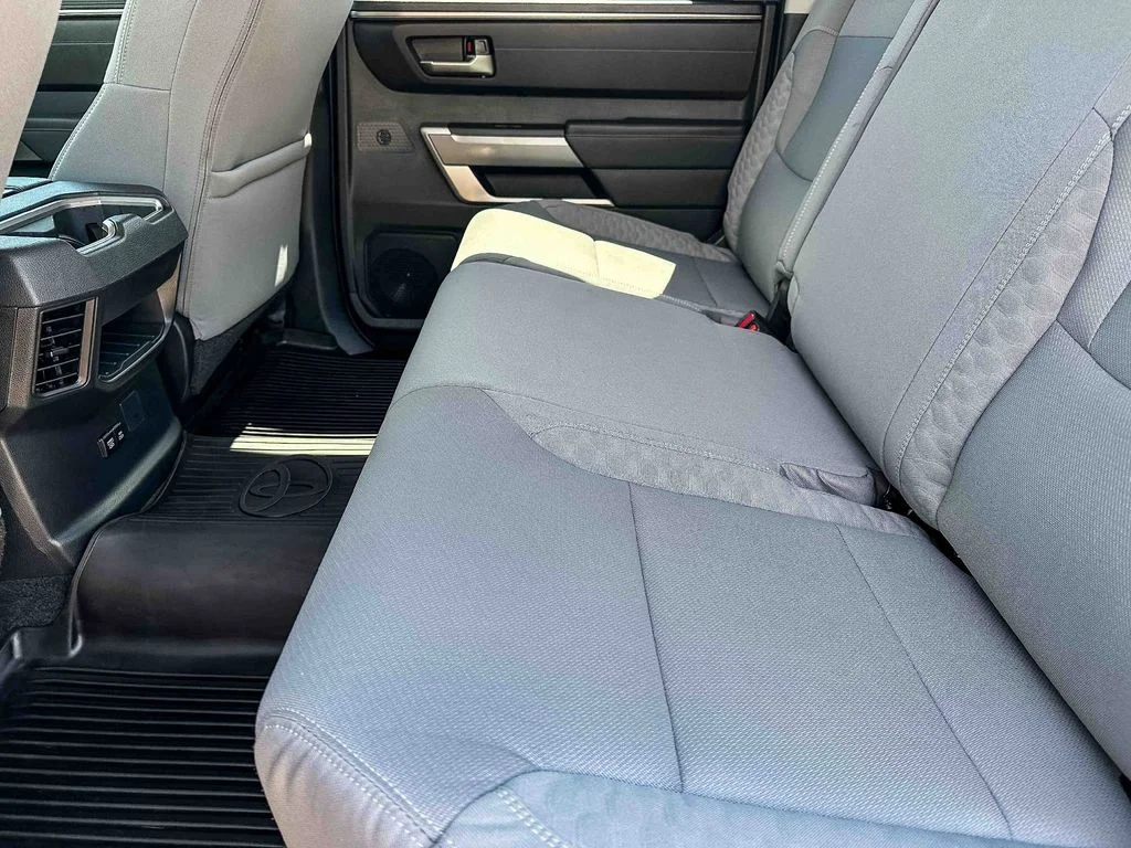 2024 Toyota Tundra SR5 - Photo 18