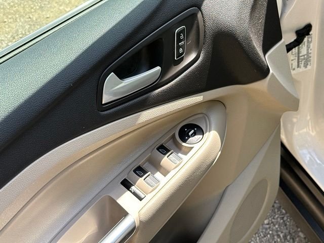 2013 Ford C-Max SEL - Photo 11