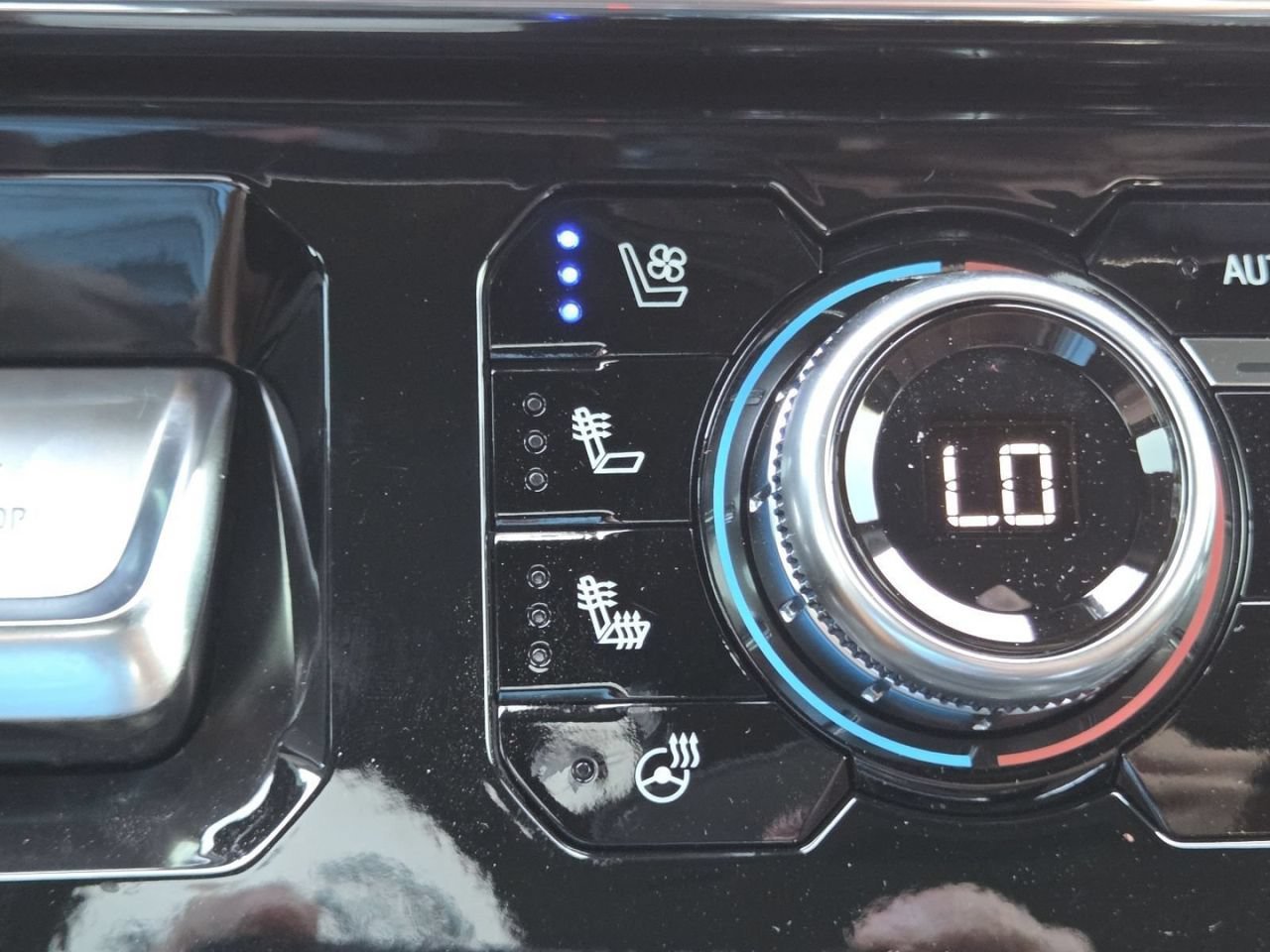 New 2026 Onyx Black GMC Denali Ultimate image 7