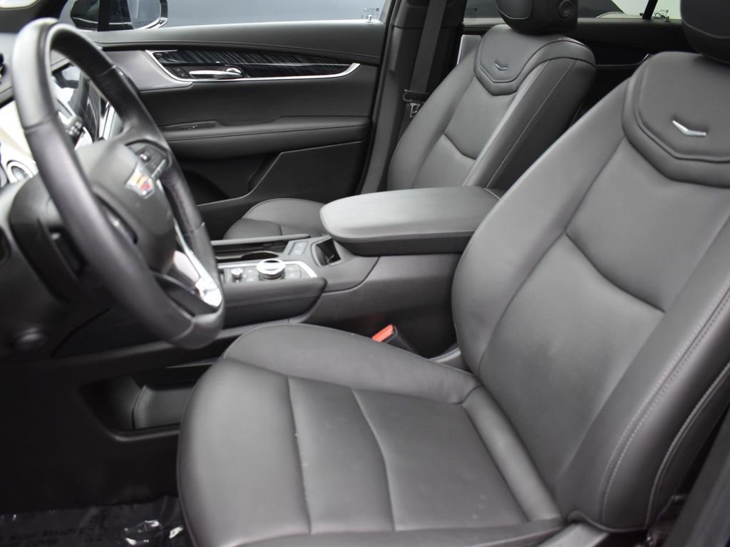 2024 CADILLAC XT6 - Image 12