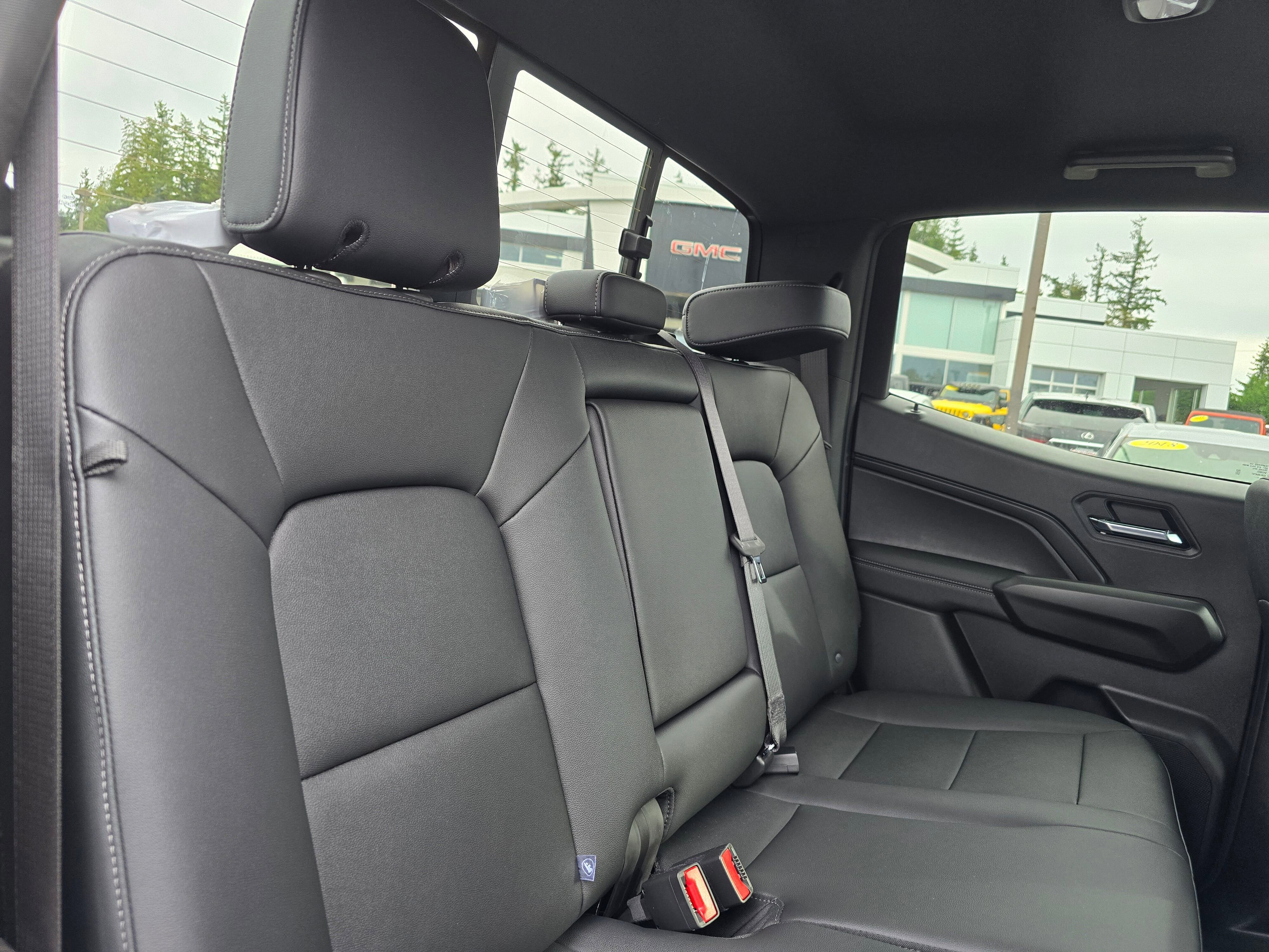 2026 GMC Canyon Elevation - Photo 12