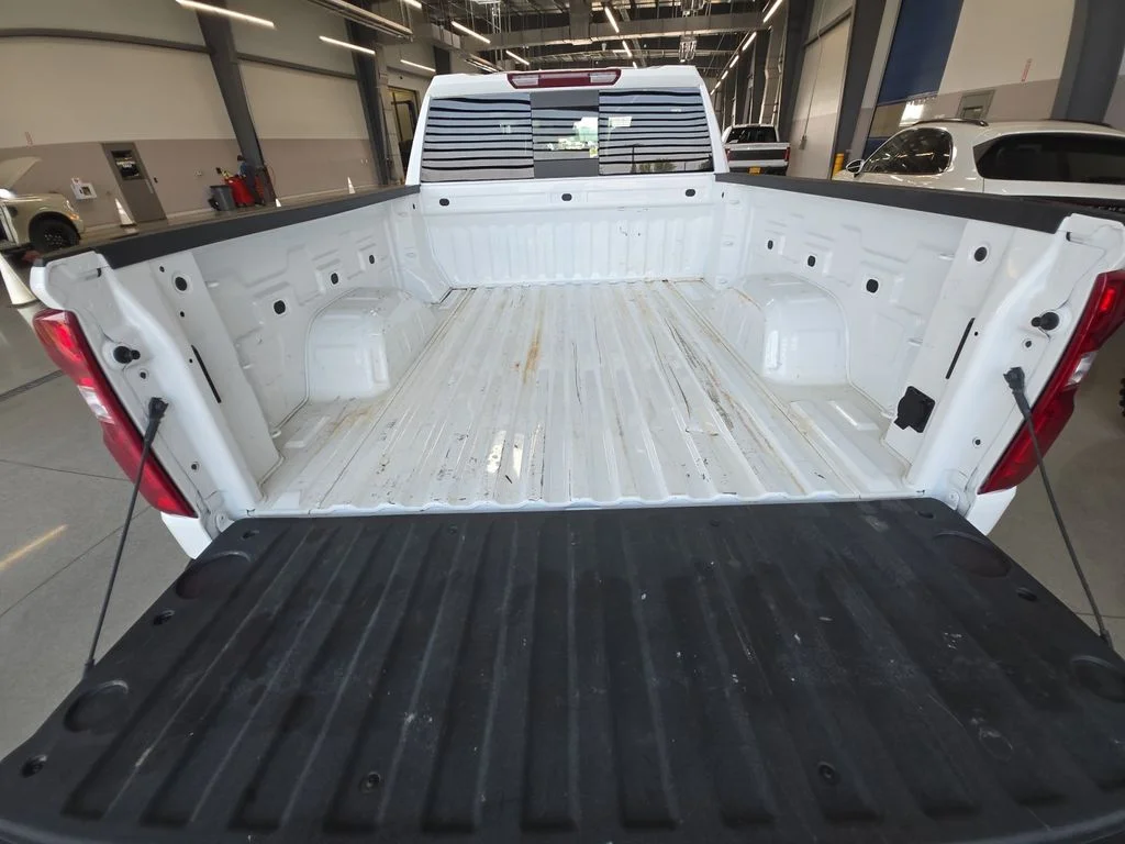 Used 2025 White Chevrolet RST image 23