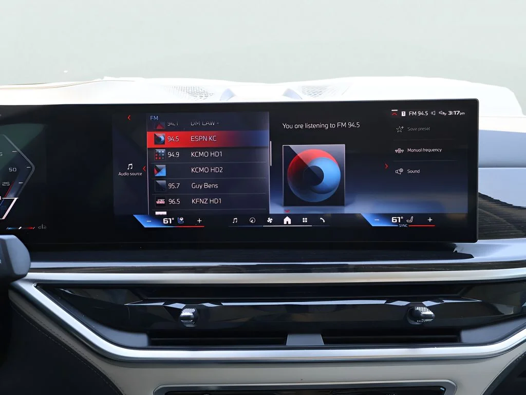 2025 BMW X7 M60i - Photo 24