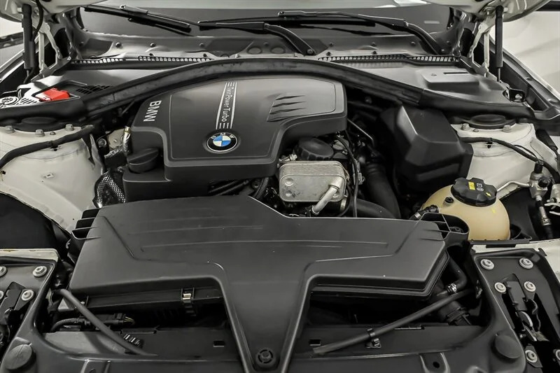 Used 2015 Alpine White BMW 428i image 12