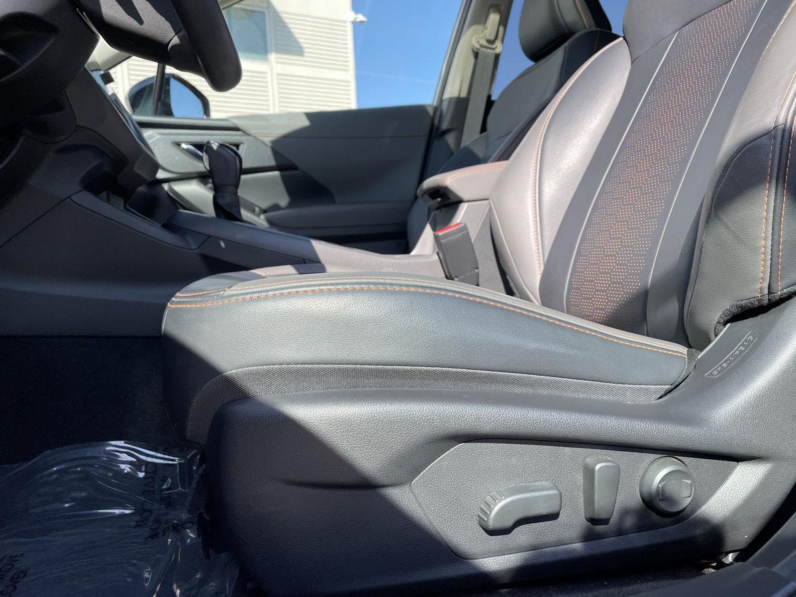 Certified Used 2024 Ice Silver Metallic Subaru Limited image 22