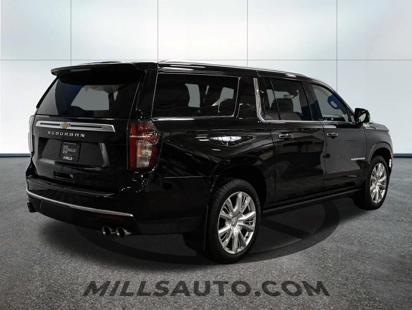 Certified Used 2022 Black Chevrolet High Country image 8