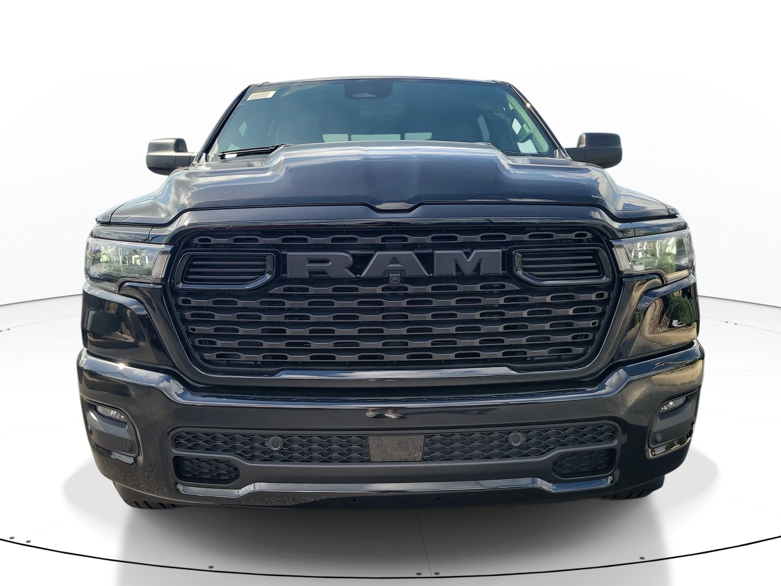 New 2026 Diamond Black Crystal Pearlcoat Ram Express image 3