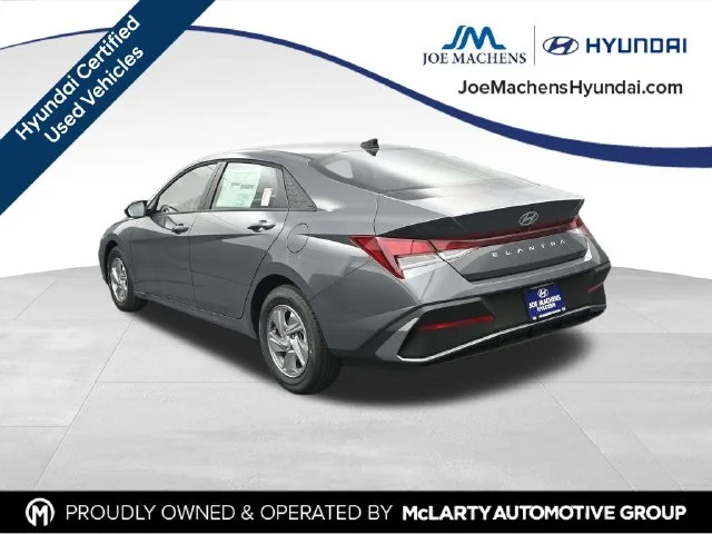 Used 2026 Gray Hyundai SE image 7