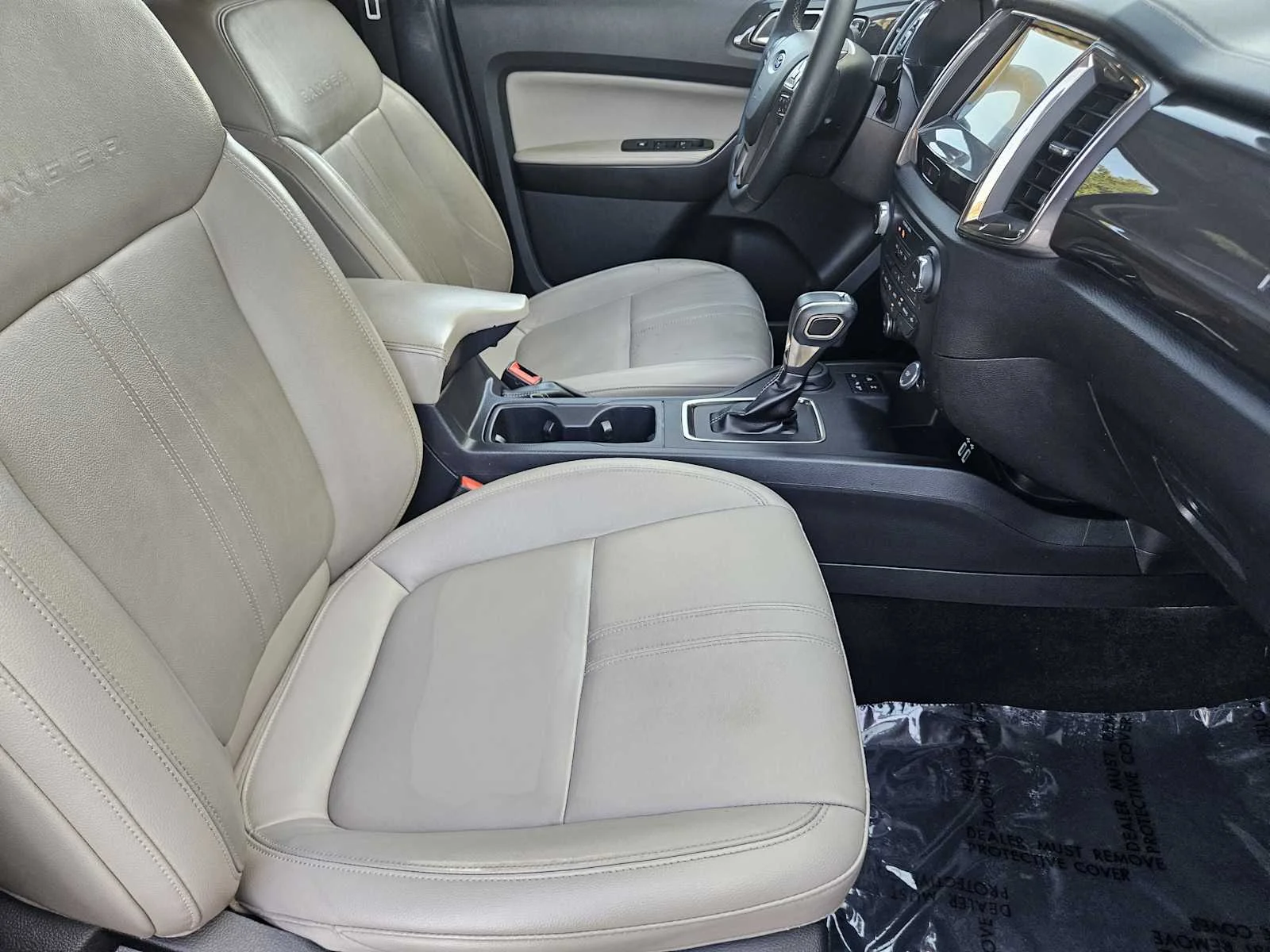 Used 2019 Shadow Black Ford LARIAT image 9
