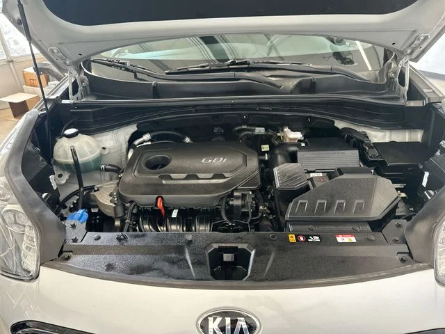 Used 2020 Silver Kia LX image 19