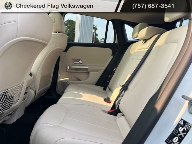 Used 2023 Polar White Mercedes-Benz GLA 250 4MATIC® image 27