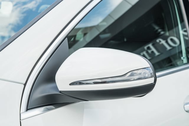 New 2026 Polar White Mercedes-Benz GLA 250 image 63