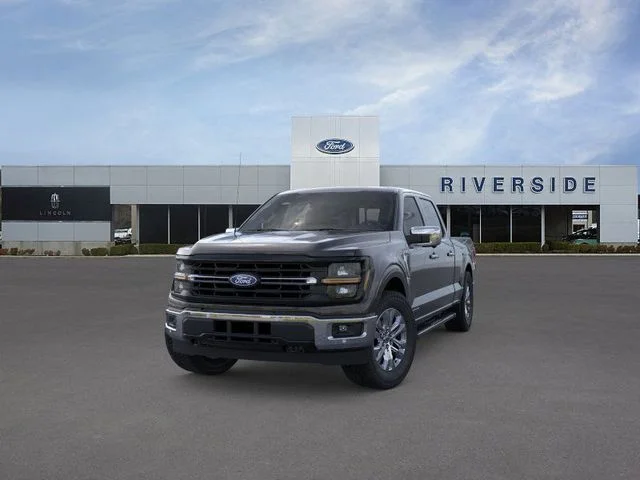 2025 Ford F-150 XLT - Photo 2