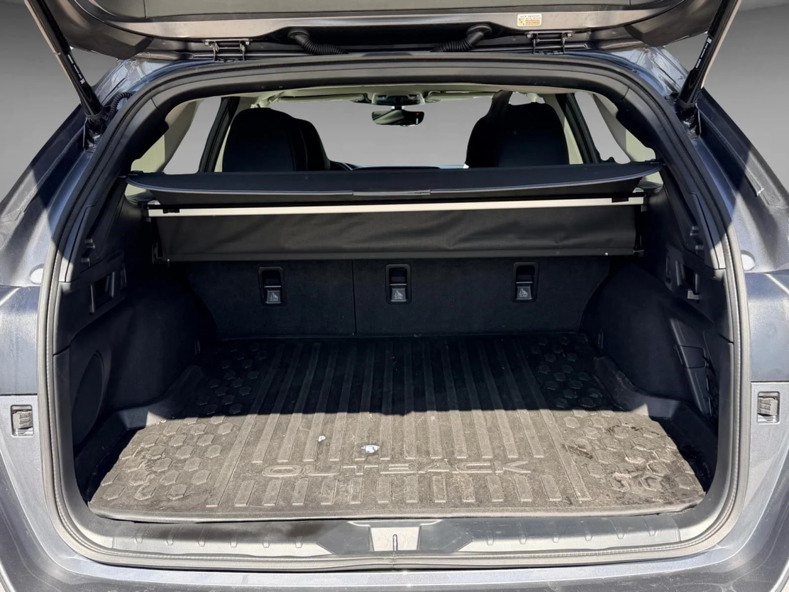Used 2025 Magnetite Gray Metallic Subaru Onyx Edition image 33