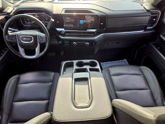 Used 2025 Summit White GMC SLT image 14