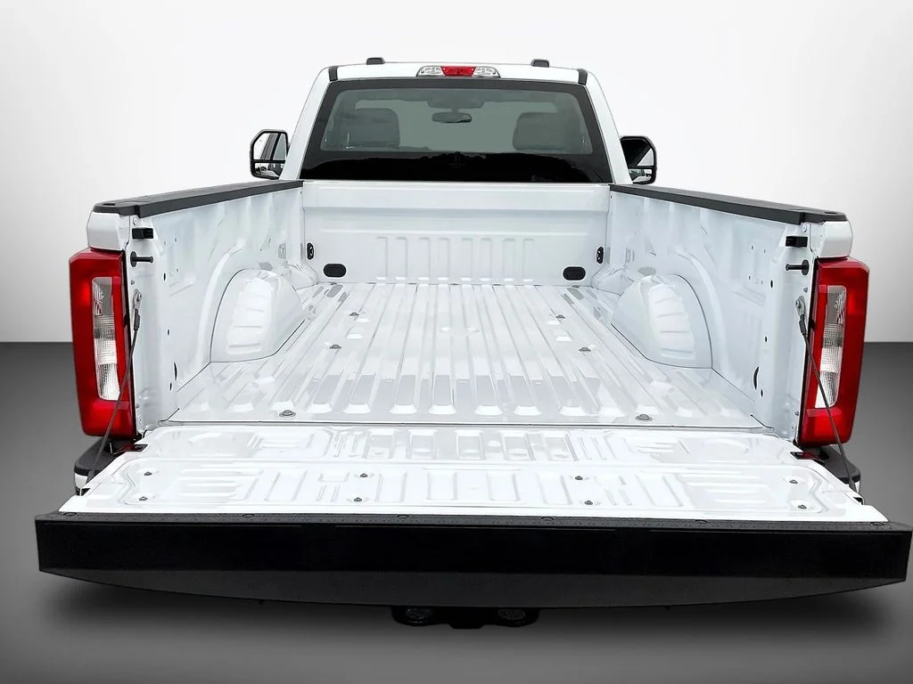 New 2026 Oxford White Ford F-250® XL image 15