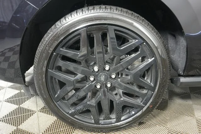New 2027 Agate Black Metallic Ford Platinum image 8