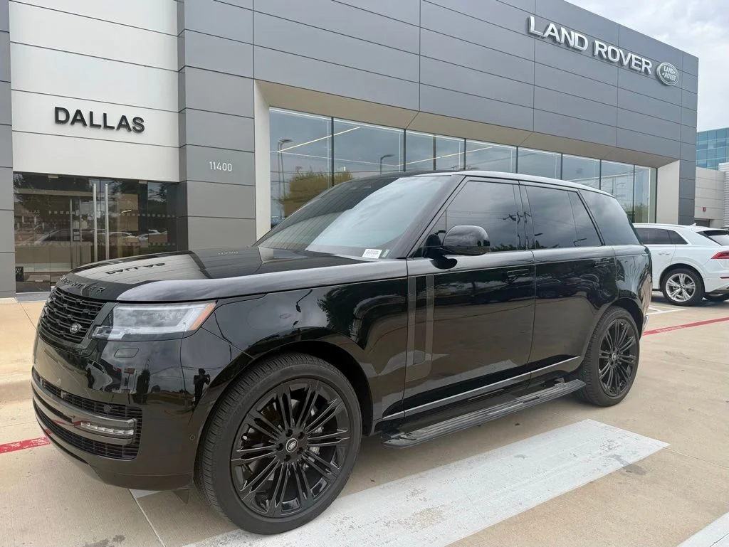 2025 Land Rover Range Rover 3.0 SE SWB's photo