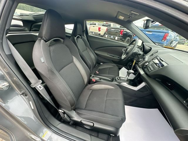 Used 2015  Honda Base image 28