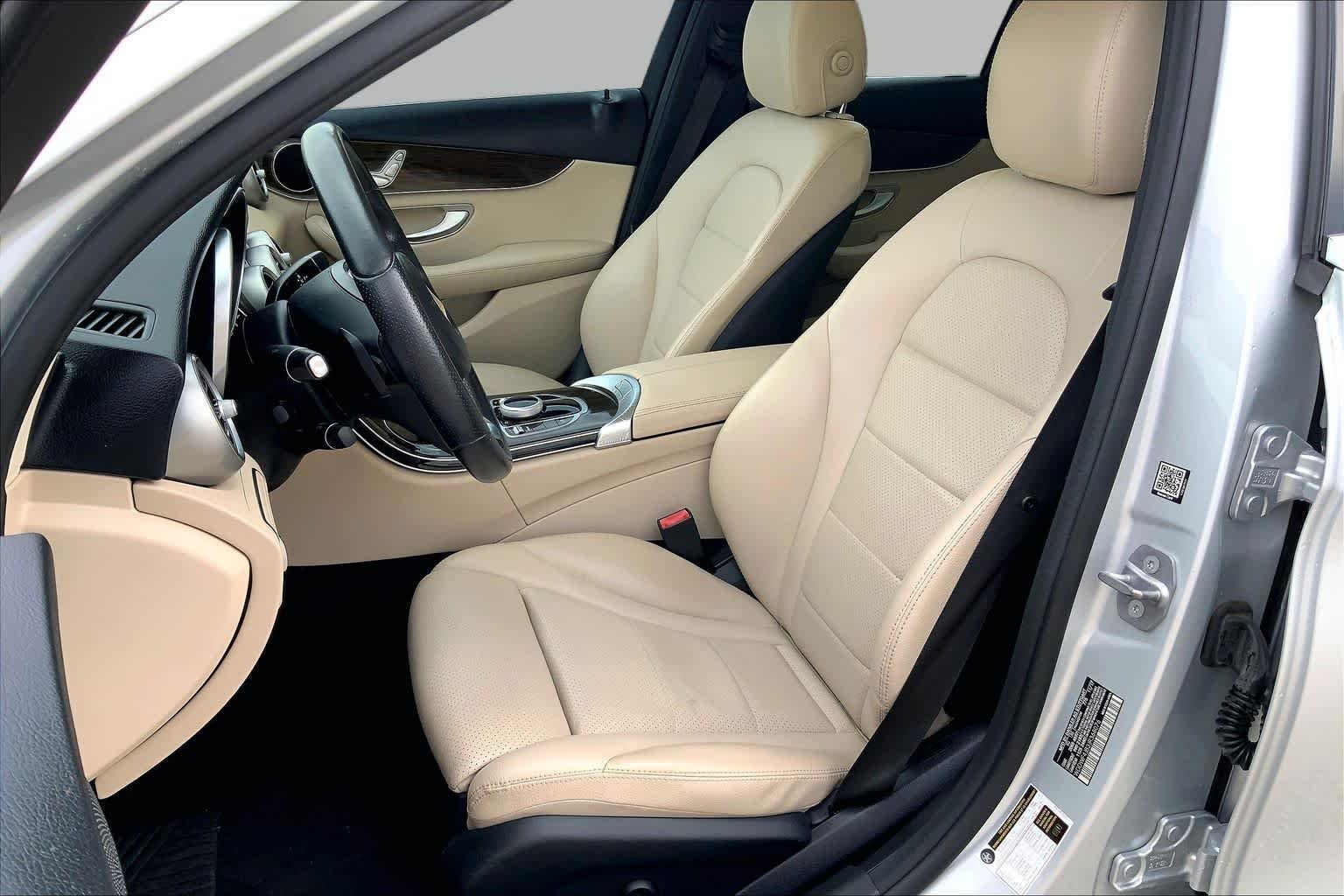 Used 2018 Iridium Silver Metallic Mercedes-Benz C 300 image 15