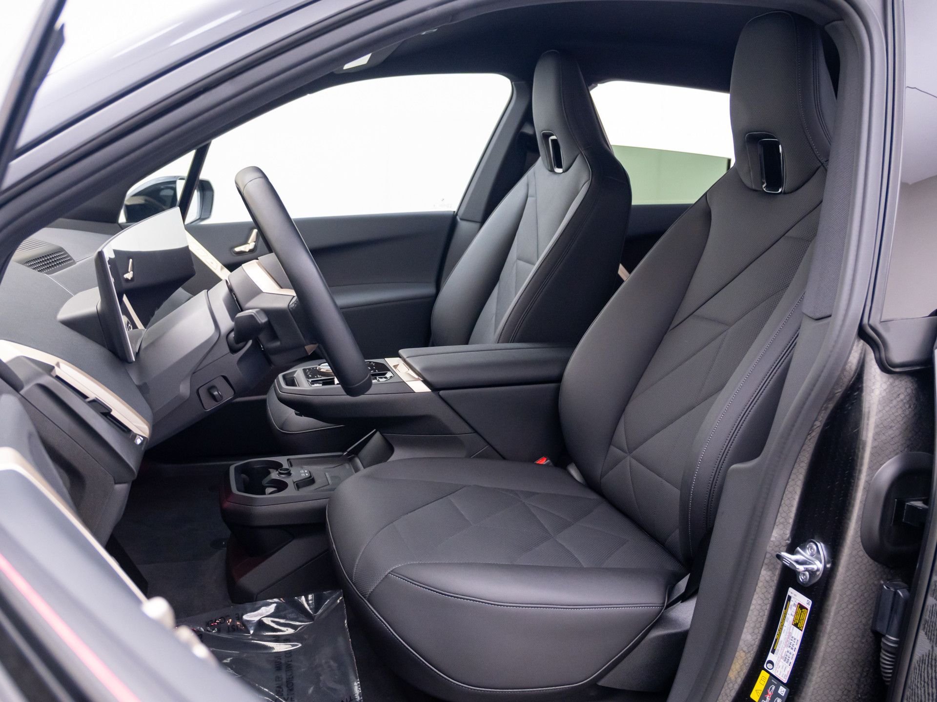 Used 2026 Black BMW xDrive45 image 16