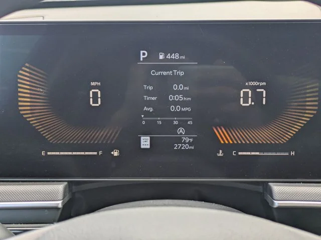 2025 Kia K5 LXS - Photo 29
