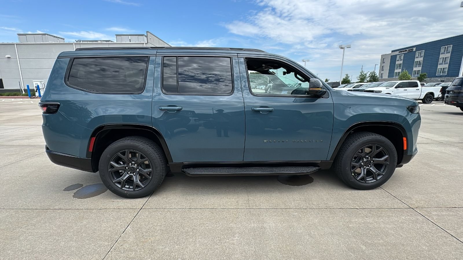 New 2026 Steel Blue Exterior Paint Jeep Limited Altitude image 16