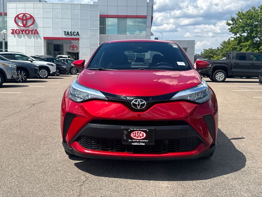Used 2021 Red Toyota XLE image 2