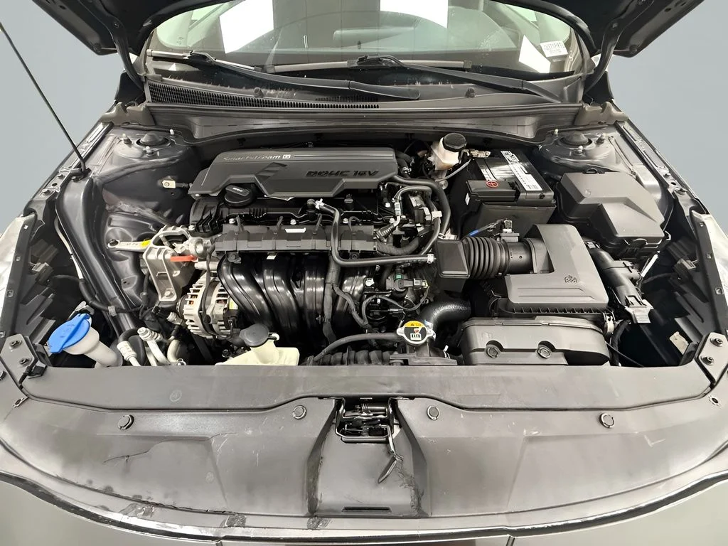 Used 2021 Gray Hyundai SEL image 23