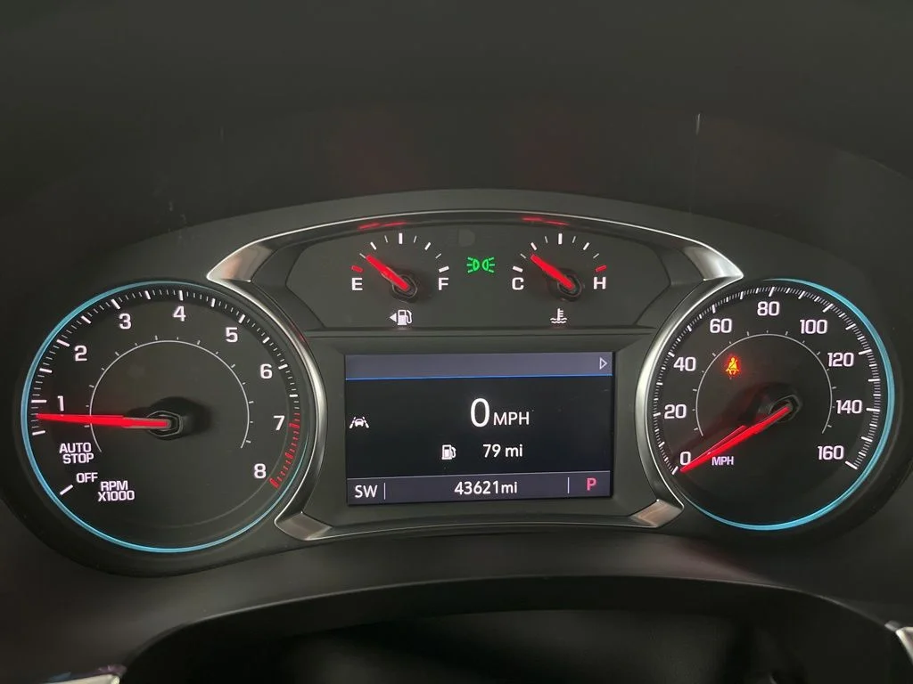 Used 2023 Gray Chevrolet LT image 8