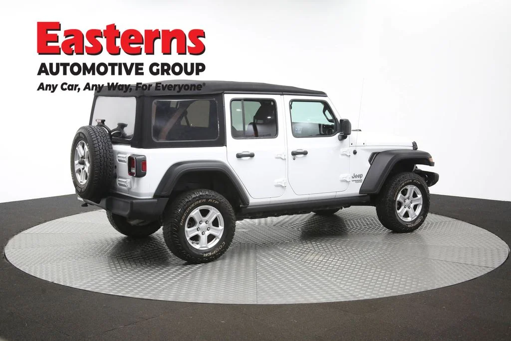 Used 2018 White Jeep Unlimited Sport S image 41