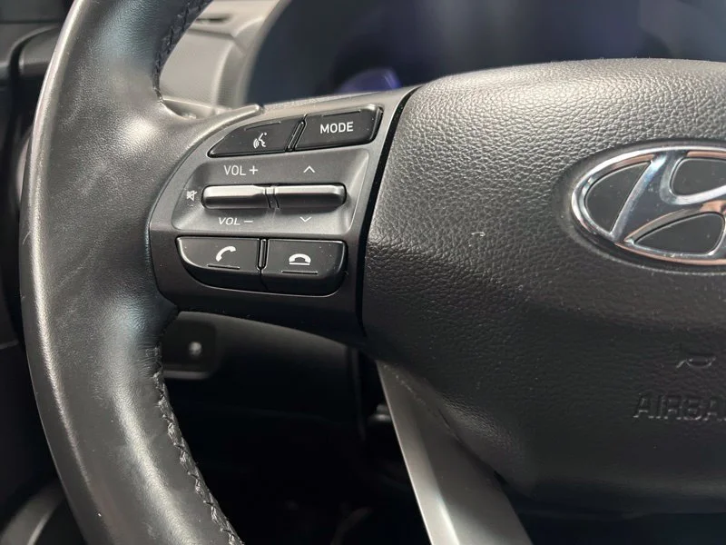Used 2018 Blue Hyundai SEL image 21