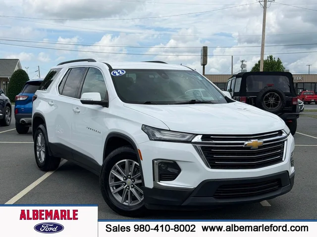 2022 Chevrolet Traverse LT Leather