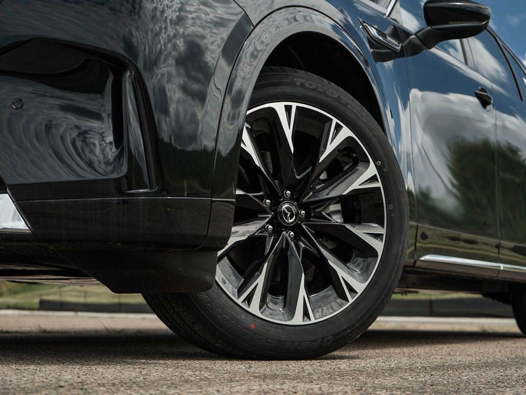 2026 Mazda CX-90 Premium Plus Package - Photo 6